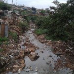 Abwasserkanal in Kibera